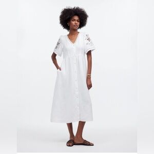 NWT Cassie Button-Front Midi Dress in Linen